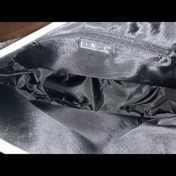 Purse - Picture 4 of 4